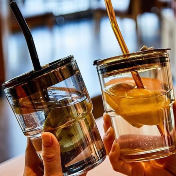 Slub Glass an Insulated Tumbler with a Closed lid, Straw, and a Protective Anti-Skid Leather Sleeve for hot and Cold Beverages Sipper Mug for Smoothies, Fruit Juice, and Tea